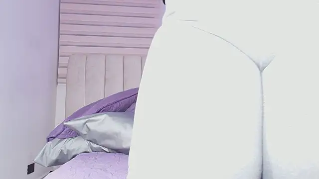  ebony-queen  online show from 18, 2, 2026