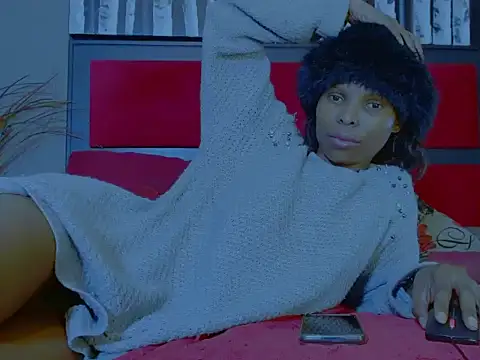 Snapshot of MissParis26 chatting on 17, 11, 2025 MissParis26 online show from 17, 11, 2025