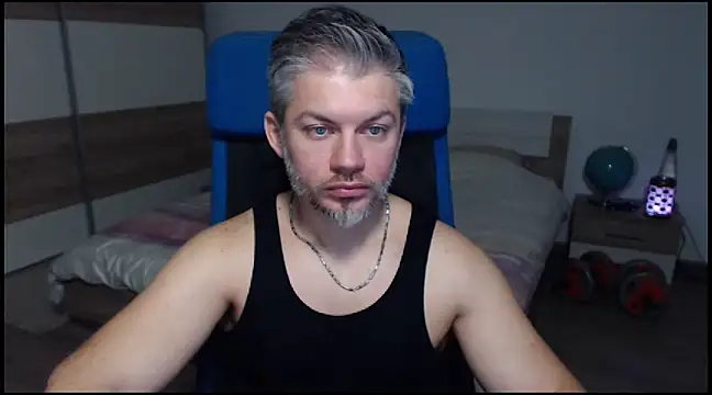 Snapshot of RobbyShawz chatting on 17, 12, 2024 RobbyShawz online show from 17, 12, 2024
