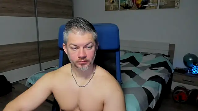 Snapshot of RobbyShawz chatting on 7, 1, 2025 RobbyShawz online show from 7, 1, 2025