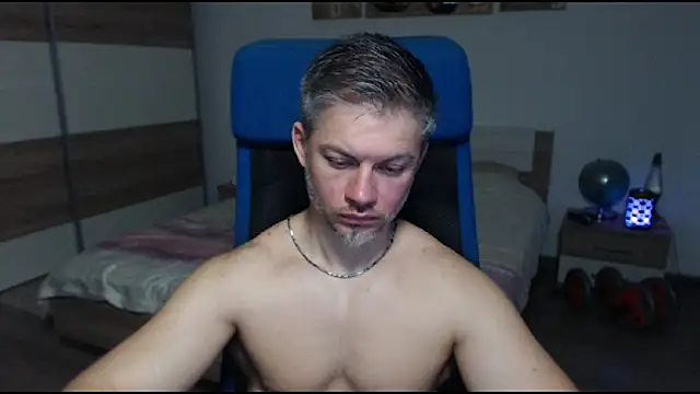 Snapshot of RobbyShawz chatting on 11, 3, 2025 RobbyShawz online show from 11, 3, 2025