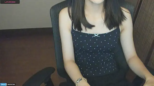 Snapshot of Ayase_momo chatting on 9, 6, 2026 Ayase momo online show from 9, 6, 2026