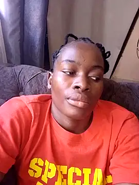 Snapshot of _cutemelania chatting on 17, 2, 2025 cutemelania online show from 17, 2, 2025