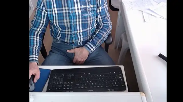 dutchpornking online show from 7, 2, 2025