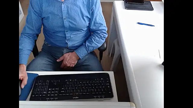 dutchpornking online show from 9, 10, 2025