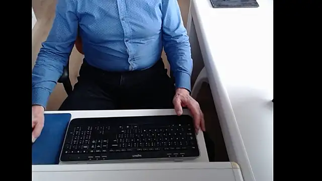 dutchpornking online show from 5, 4, 2026