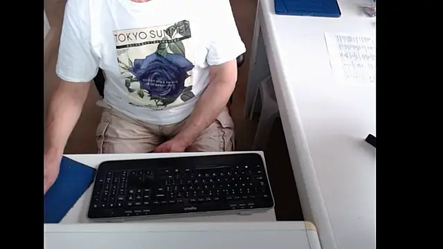 Snapshot of dutchpornking chatting on 3, 6, 2026 dutchpornking online show from 3, 6, 2026