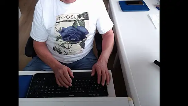 Snapshot of dutchpornking chatting on 12, 6, 2026 dutchpornking online show from 12, 6, 2026