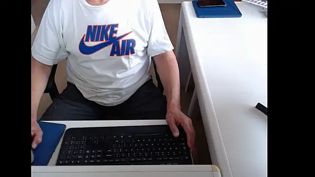 Snapshot of dutchpornking chatting on 5, 7, 2026 dutchpornking online show from 5, 7, 2026