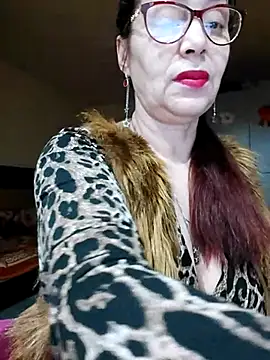 Chriss Tinaa online show from 16, 2, 2025