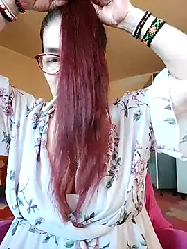 Chriss Tinaa online show from 10, 3, 2025