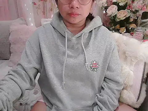 OhmyPinay online show from 8, 6, 2026