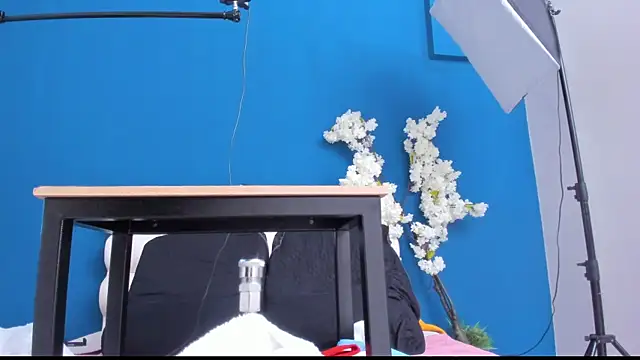 Snapshot of letty_straus chatting on 26, 6, 2026 letty straus online show from 26, 6, 2026