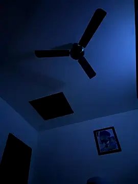 luciferdxm5 online show from 23, 12, 2025