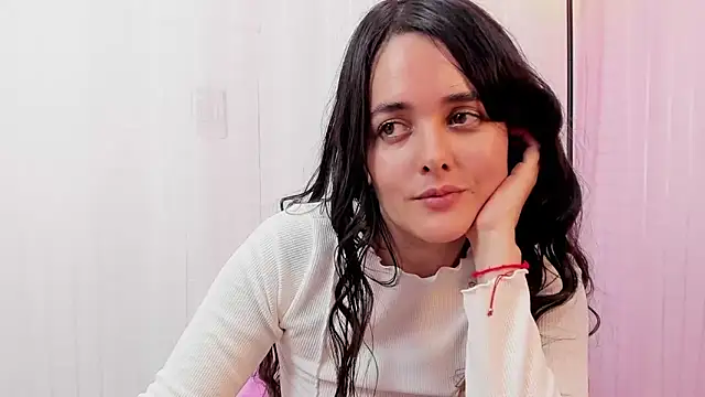 Snapshot of miss_alhy chatting on 5, 1, 2025 miss alhy online show from 5, 1, 2025