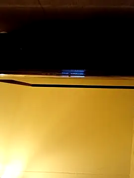 Hotarabicboy36y online show from 3, 2, 2025