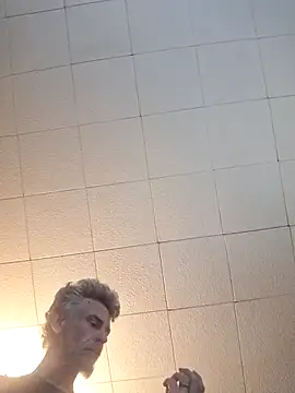 Snapshot of 19JaSon83 chatting on 27, 6, 2026 19JaSon83 online show from 27, 6, 2026