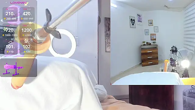 sofi velez online show from 23, 9, 2025