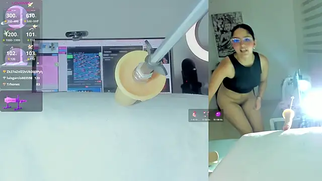 Snapshot of sofi_velez chatting on 24, 5, 2026 sofi velez online show from 24, 5, 2026
