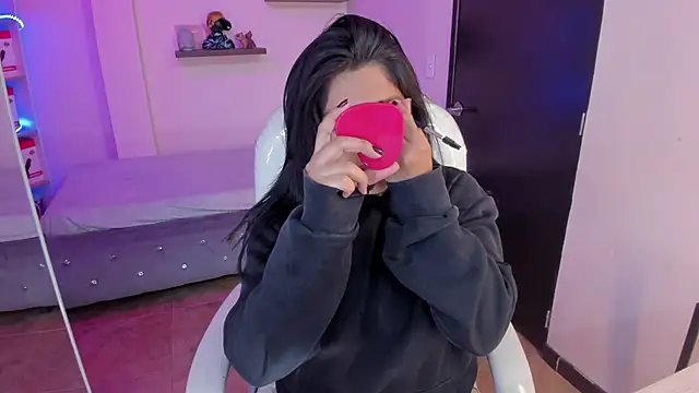 Catalinaa martinez online show from 17, 1, 2025