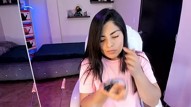 Catalinaa martinez online show from 10, 2, 2025