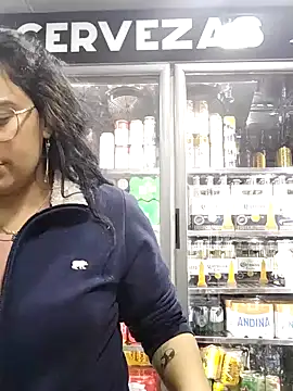 Snapshot of elektra_32 chatting on 31, 10, 2025 elektra 32 online show from 31, 10, 2025