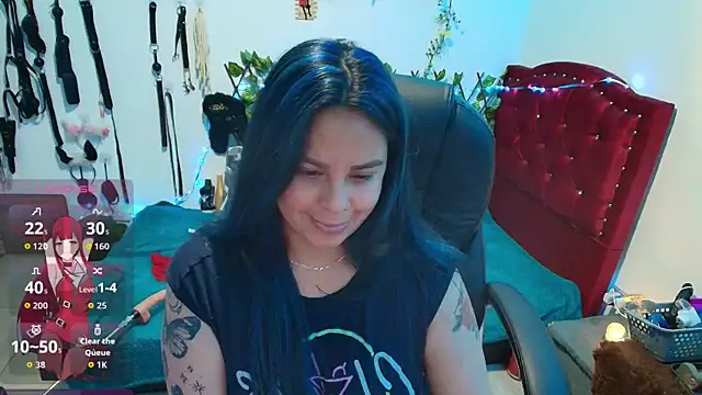 Snapshot of elektra_32 chatting on 11, 11, 2025 elektra 32 online show from 11, 11, 2025