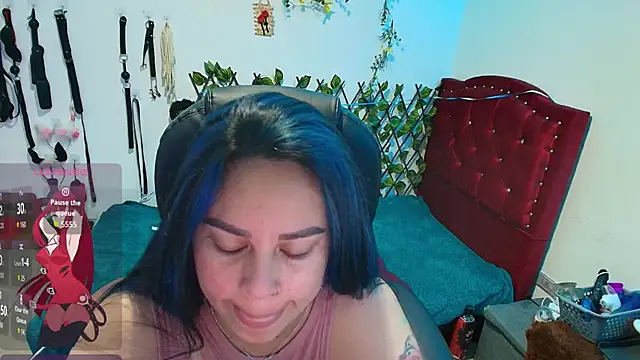 Snapshot of elektra_32 chatting on 12, 11, 2025 elektra 32 online show from 12, 11, 2025