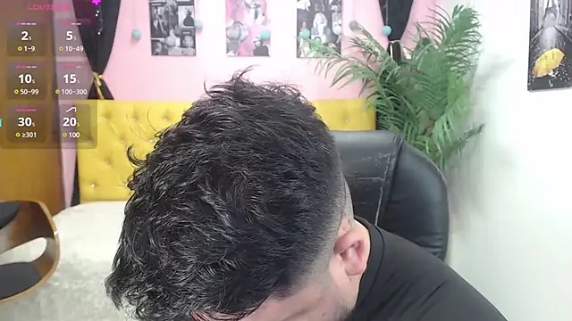 Snapshot of oso_dirty_ chatting on 11, 2, 2025 oso dirty online show from 11, 2, 2025