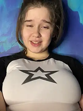 Snapshot of HornyGirlH chatting on 11, 12, 2024 HornyGirlH online show from 11, 12, 2024