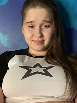 Snapshot of HornyGirlH chatting on 2, 1, 2025 HornyGirlH online show from 2, 1, 2025