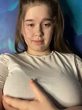 Snapshot of HornyGirlH chatting on 9, 1, 2025 HornyGirlH online show from 9, 1, 2025