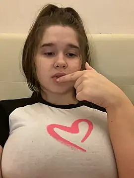 Snapshot of HornyGirlH chatting on 24, 2, 2025 HornyGirlH online show from 24, 2, 2025