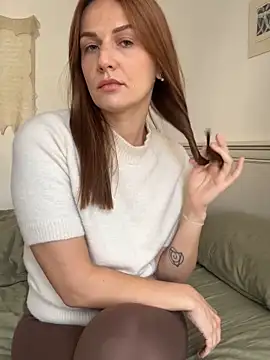 BritneyHall online show from 24, 3, 2026