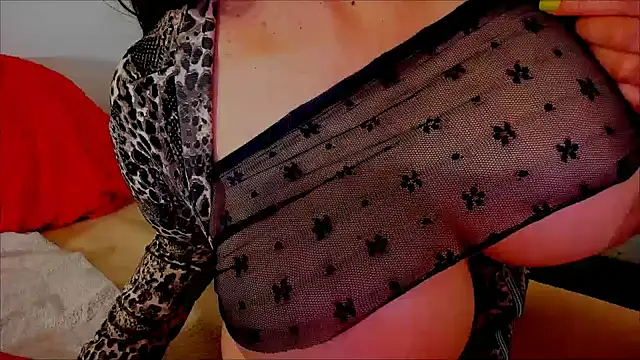 Snapshot of Conny_hot3 chatting on 2, 2, 2025 Conny hot3 online show from 2, 2, 2025