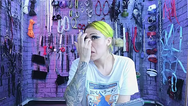 PANDORANEZZ online show from 25, 2, 2025