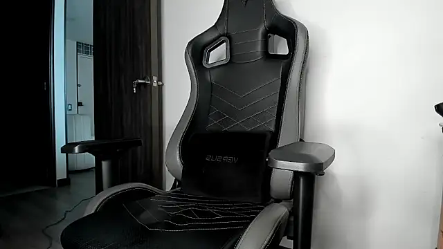 Snapshot of imferrer chatting on 5, 2, 2025 imferrer online show from 5, 2, 2025