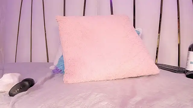 Snapshot of Meghan_stonne_ chatting on 9, 3, 2025 Meghan stonne online show from 9, 3, 2025