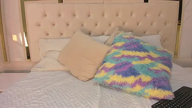 Snapshot of Meghan_stonne_ chatting on 30, 11, 2025 Meghan stonne online show from 30, 11, 2025