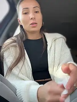 YOUR-KARINA online show from 20, 2, 2025