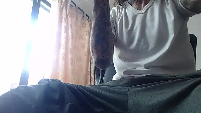 Snapshot of harry_reems1 chatting on 13, 1, 2025 harry reems1 online show from 13, 1, 2025