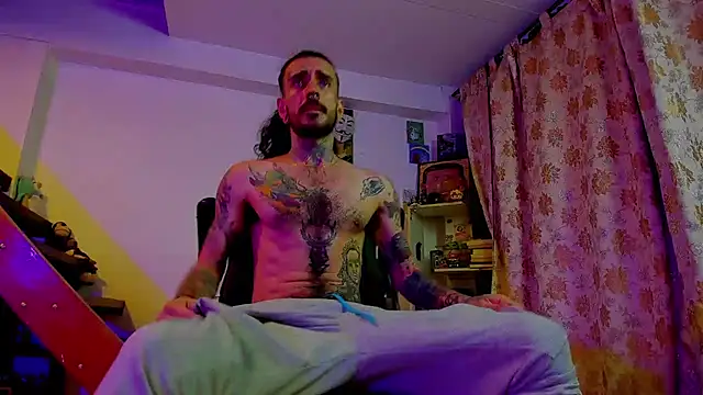 Snapshot of harry_reems1 chatting on 20, 3, 2025 harry reems1 online show from 20, 3, 2025