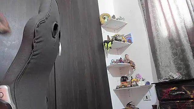 Snapshot of harry_reems1 chatting on 1, 10, 2025 harry reems1 online show from 1, 10, 2025