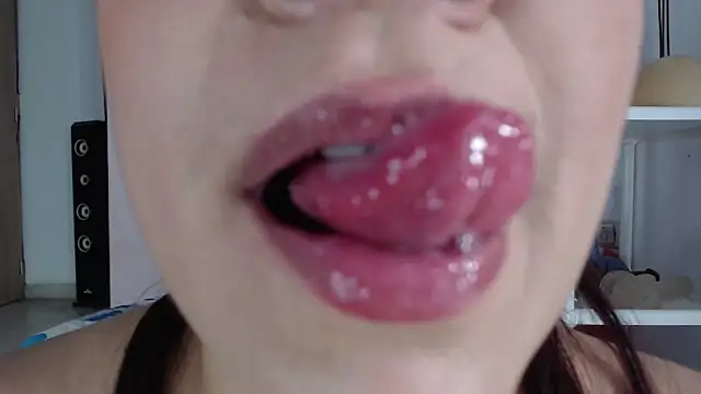 emiligrey  online show from 23, 3, 2025