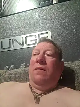 tomtom111111 online show from 10, 3, 2025