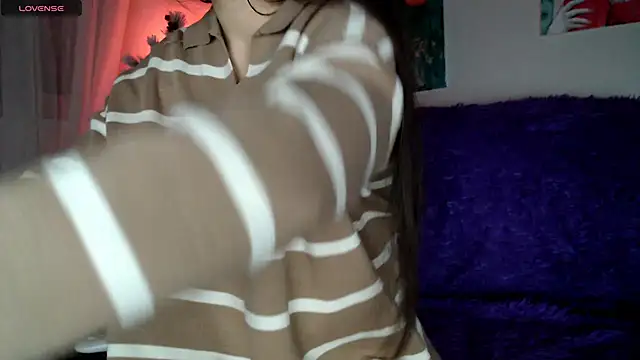 Snapshot of Lili_asian chatting on 24, 1, 2025 Lili asian online show from 24, 1, 2025