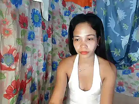 Snapshot of PinaySkinnyGirl chatting on 16, 12, 2025 PinaySkinnyGirl online show from 16, 12, 2025