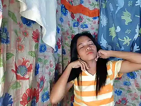 Snapshot of PinaySkinnyGirl chatting on 7, 1, 2026 PinaySkinnyGirl online show from 7, 1, 2026