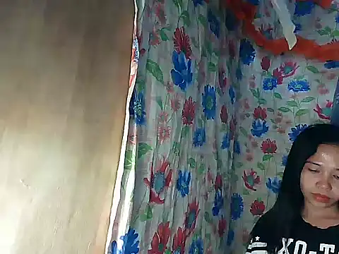 Snapshot of PinaySkinnyGirl chatting on 12, 1, 2026 PinaySkinnyGirl online show from 12, 1, 2026