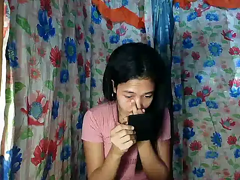 Snapshot of PinaySkinnyGirl chatting on 8, 2, 2026 PinaySkinnyGirl online show from 8, 2, 2026